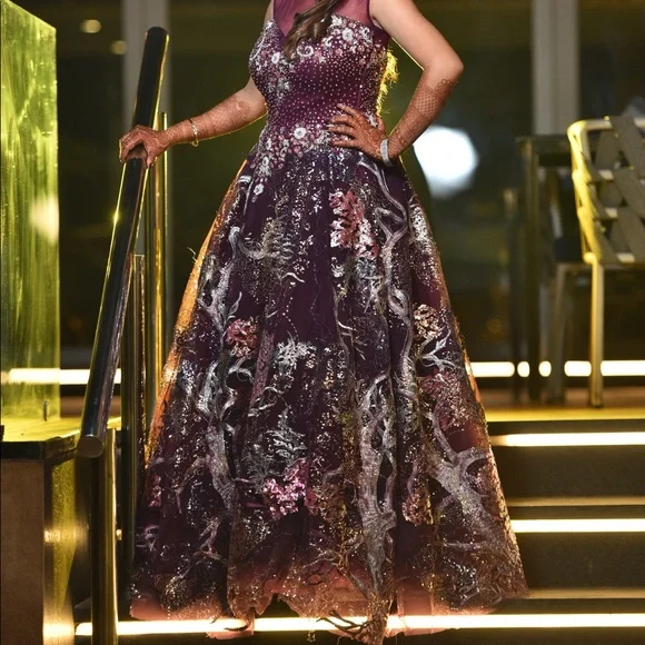 Evening gown - Picture 5 of 8